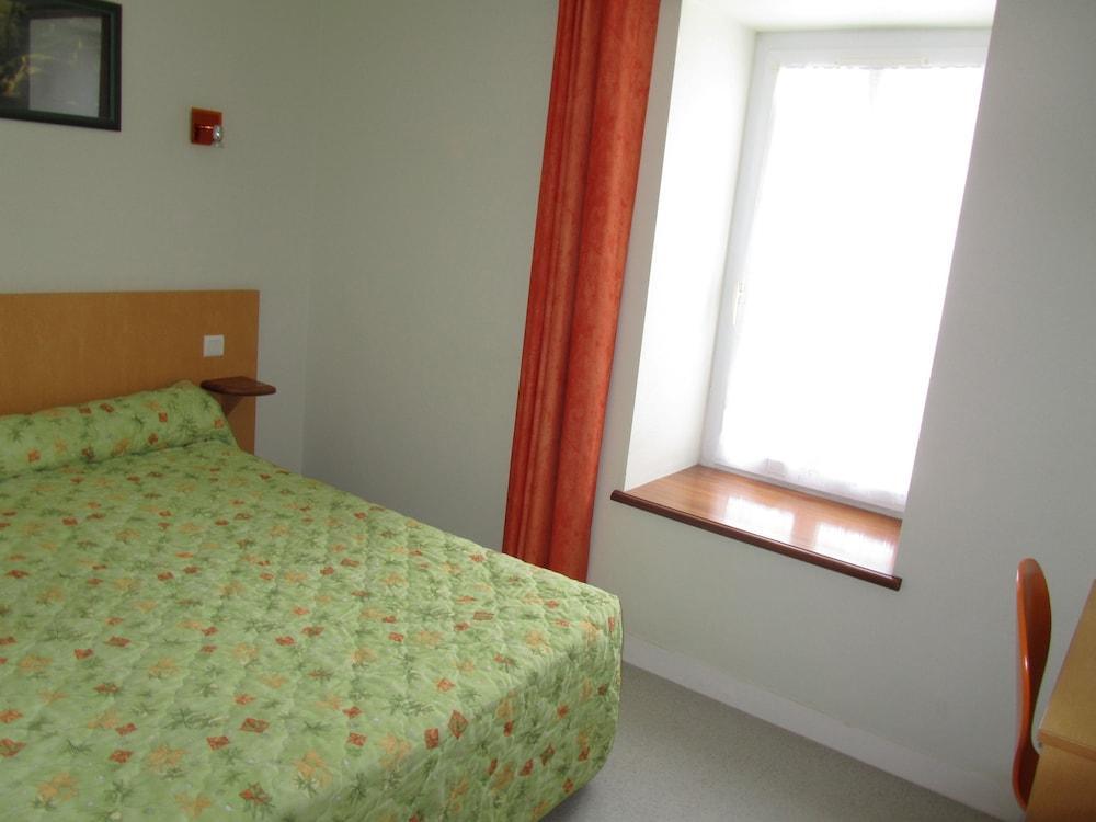Hotel Du Cheval Blanc Saint-Pol-de-Léon 외부 사진