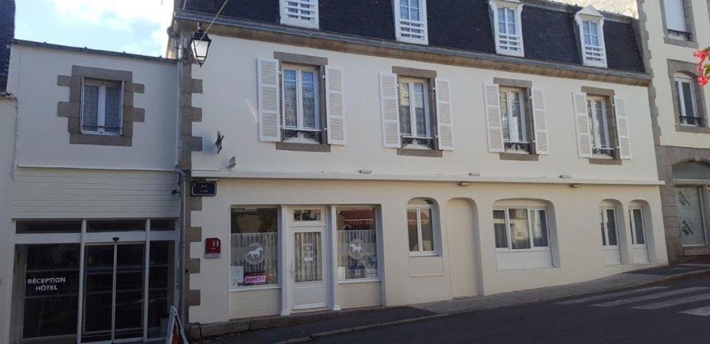 Hotel Du Cheval Blanc Saint-Pol-de-Léon 외부 사진